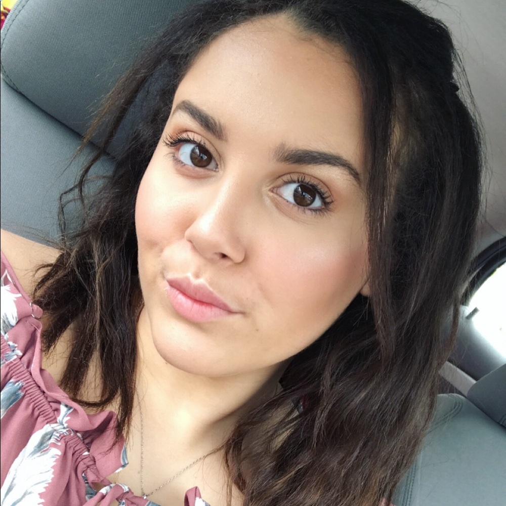 Meet your Posher, Serita